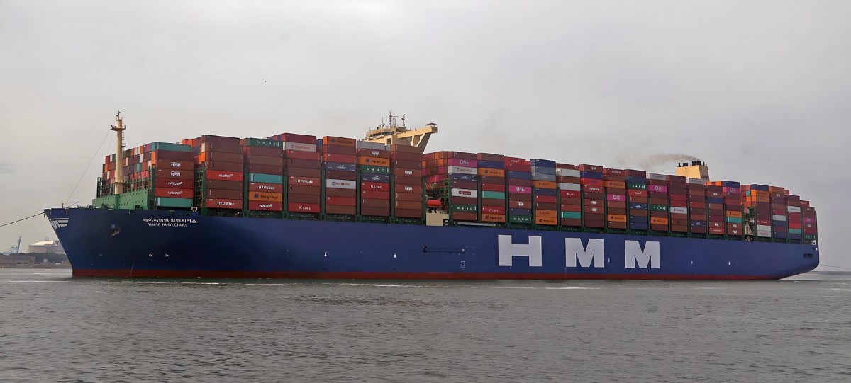 HMM Algeciras (Container Ship)